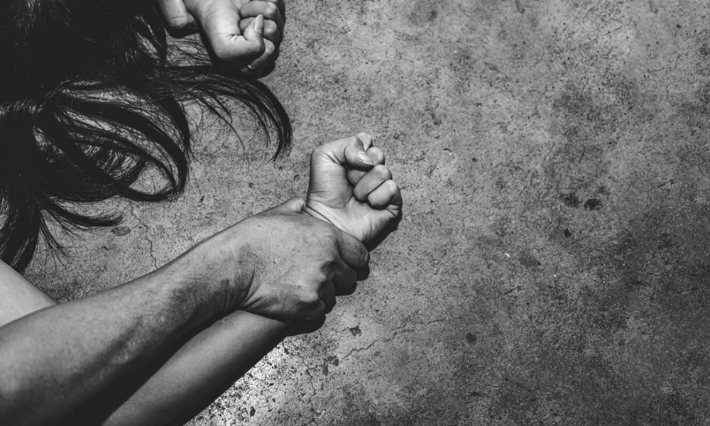 Κέρκυρα: Γυναίκα από την Αυστραλία κατήγγειλε βιασμό - Η περιγραφή που έδωσε στους γιατρούς